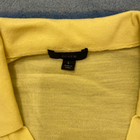Yellow Merino Wool collared loose fit sweater. - Picture 3 of 4